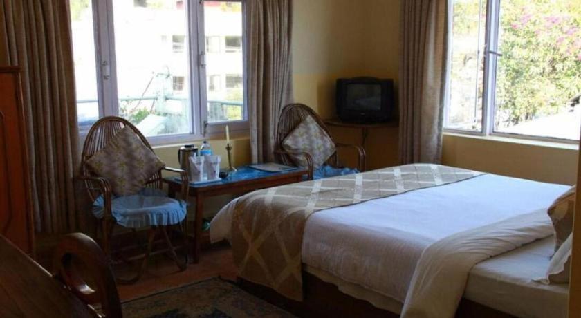 Fairmount Hotel Pokhara Eksteriør billede